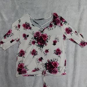 Cropped cute t shirt